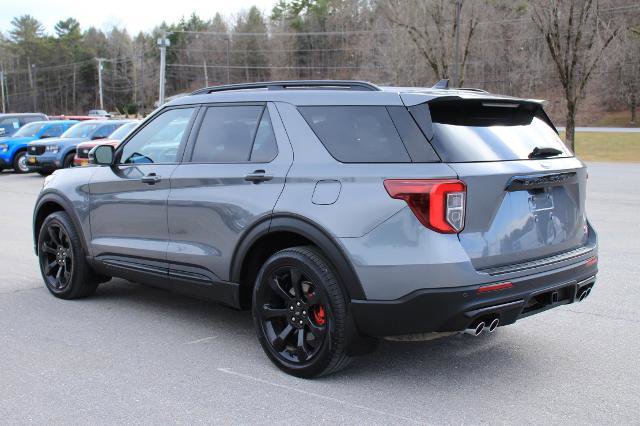 Certified 2024 Ford Explorer ST w/ Equipment Group 401A AWD/4WD image 7