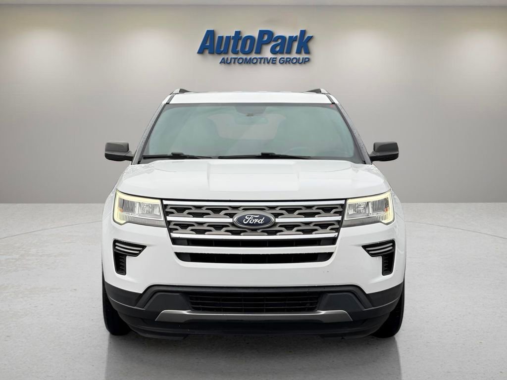 Certified 2018 Ford Explorer XLT FWD image 2