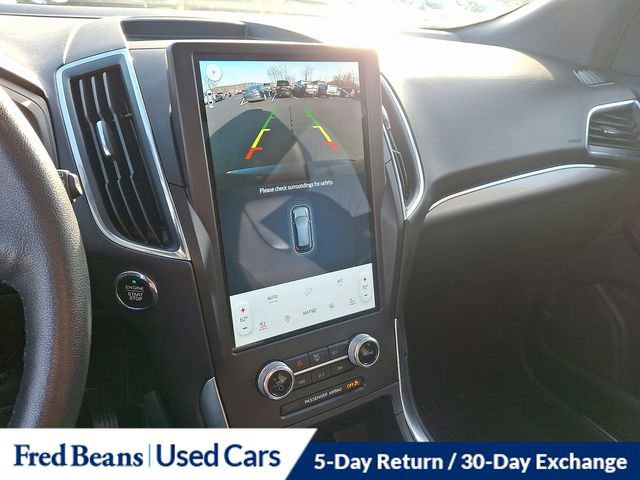 Certified 2022 Ford Edge Titanium w/ Equipment Group 301A image 23