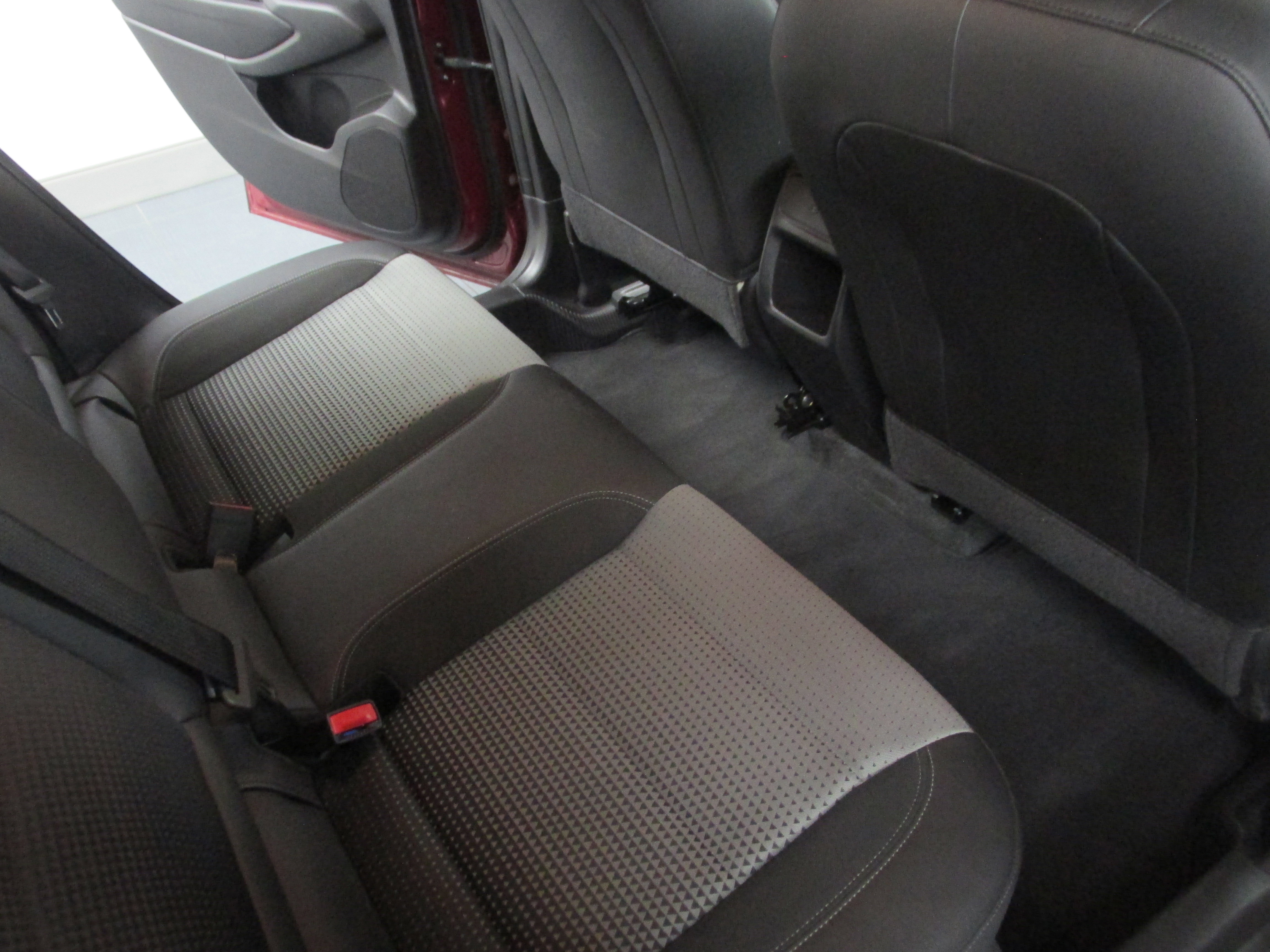 Used 2024 Jeep Compass Latitude image 26