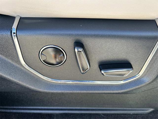 Certified 2022 Ford Expedition Max Platinum image 27