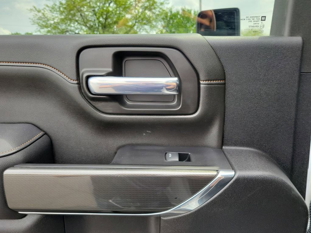 Used 2022 GMC Sierra 2500 AT4 w/ AT4 Preferred Package AWD/4WD image 15