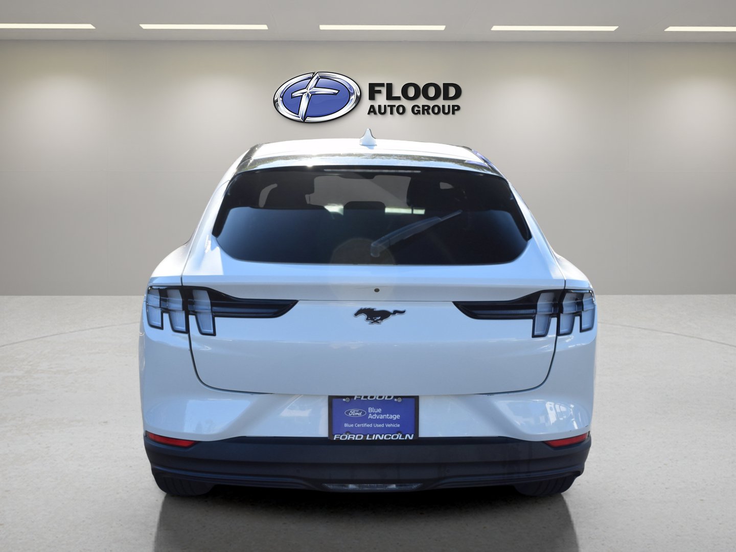Certified 2022 Ford Mustang Mach-E Select AWD/4WD image 5