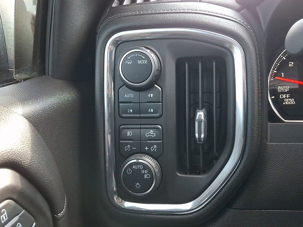 Used 2021 Chevrolet Silverado 1500 RST w/ Z71 Off-Road Package image 23