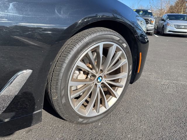Used 2021 BMW 530i xDrive w/ Convenience Package image 10