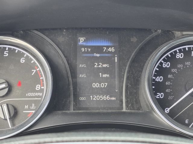 Used 2019 Toyota Camry SE FWD image 11
