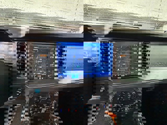 Certified 2024 Ford Bronco Badlands image 12