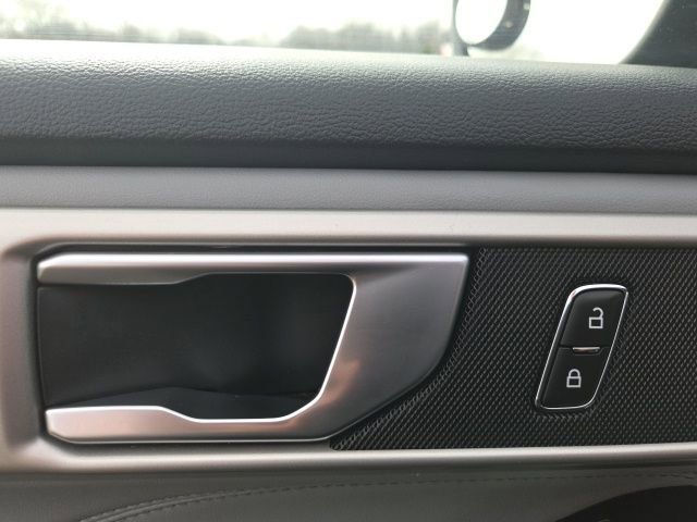 Certified 2023 Ford Explorer XLT w/ Equipment Group 202A image 27