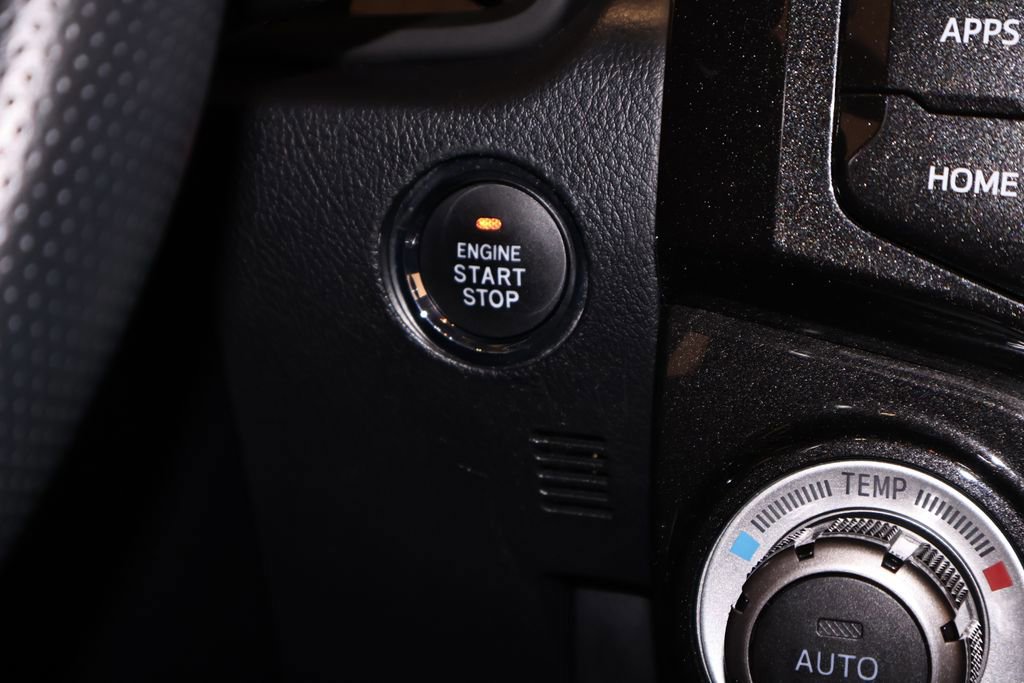 Used 2019 Toyota 4Runner Limited AWD/4WD image 31