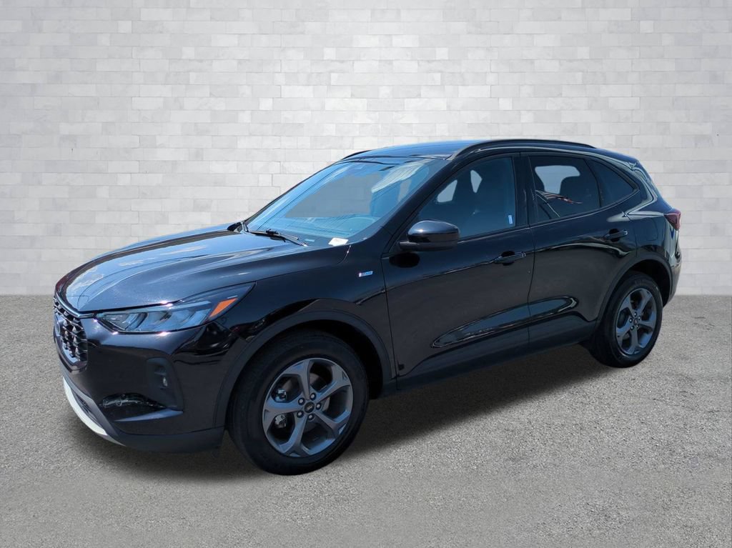 Certified 2025 Ford Escape ST-Line Select AWD/4WD image 9