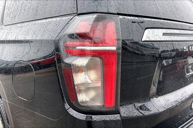 Used 2024 Chevrolet Suburban Premier image 30