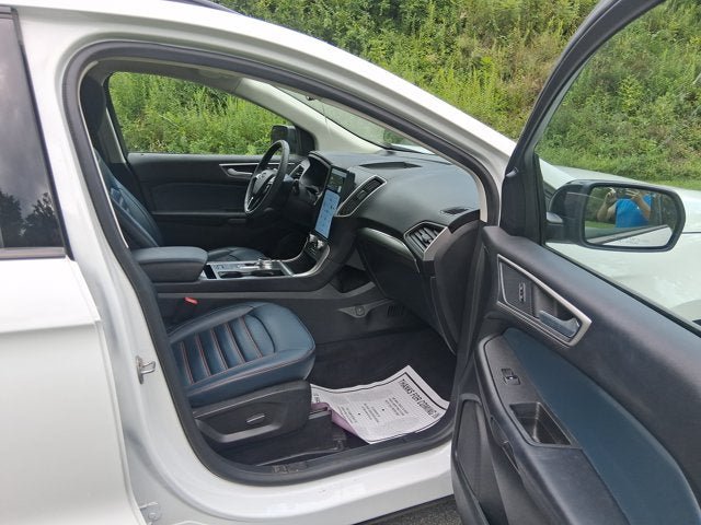 Certified 2023 Ford Edge SEL w/ Sport Appearance Package AWD/4WD image 13