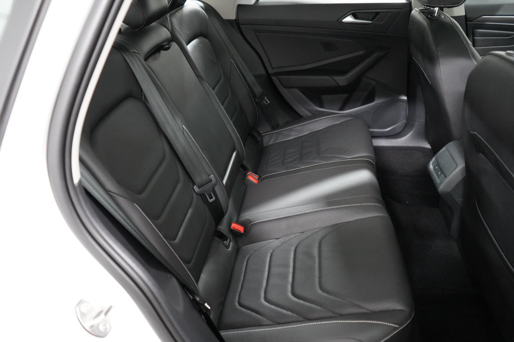 Used 2023 Volkswagen Jetta SEL FWD image 23