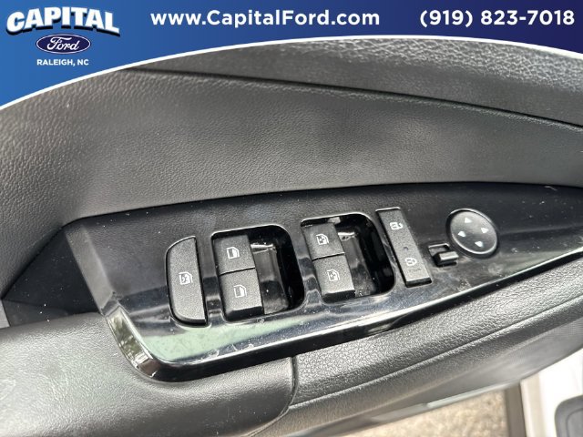 Used 2024 Kia Sportage EX AWD/4WD image 21