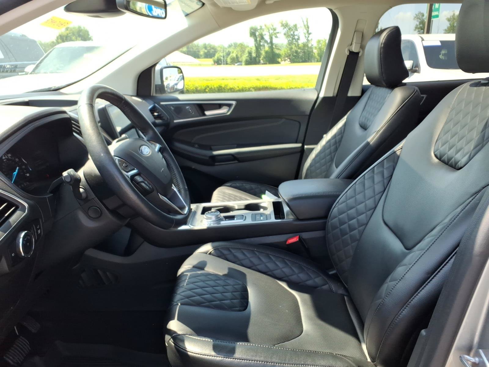 Certified 2024 Ford Edge Titanium w/ Equipment Group 301A AWD/4WD image 25