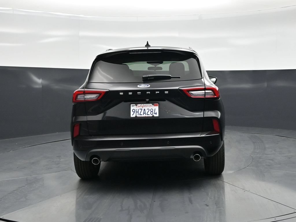 Certified 2023 Ford Escape ST-Line w/ Tech Pack #1 FWD image 26