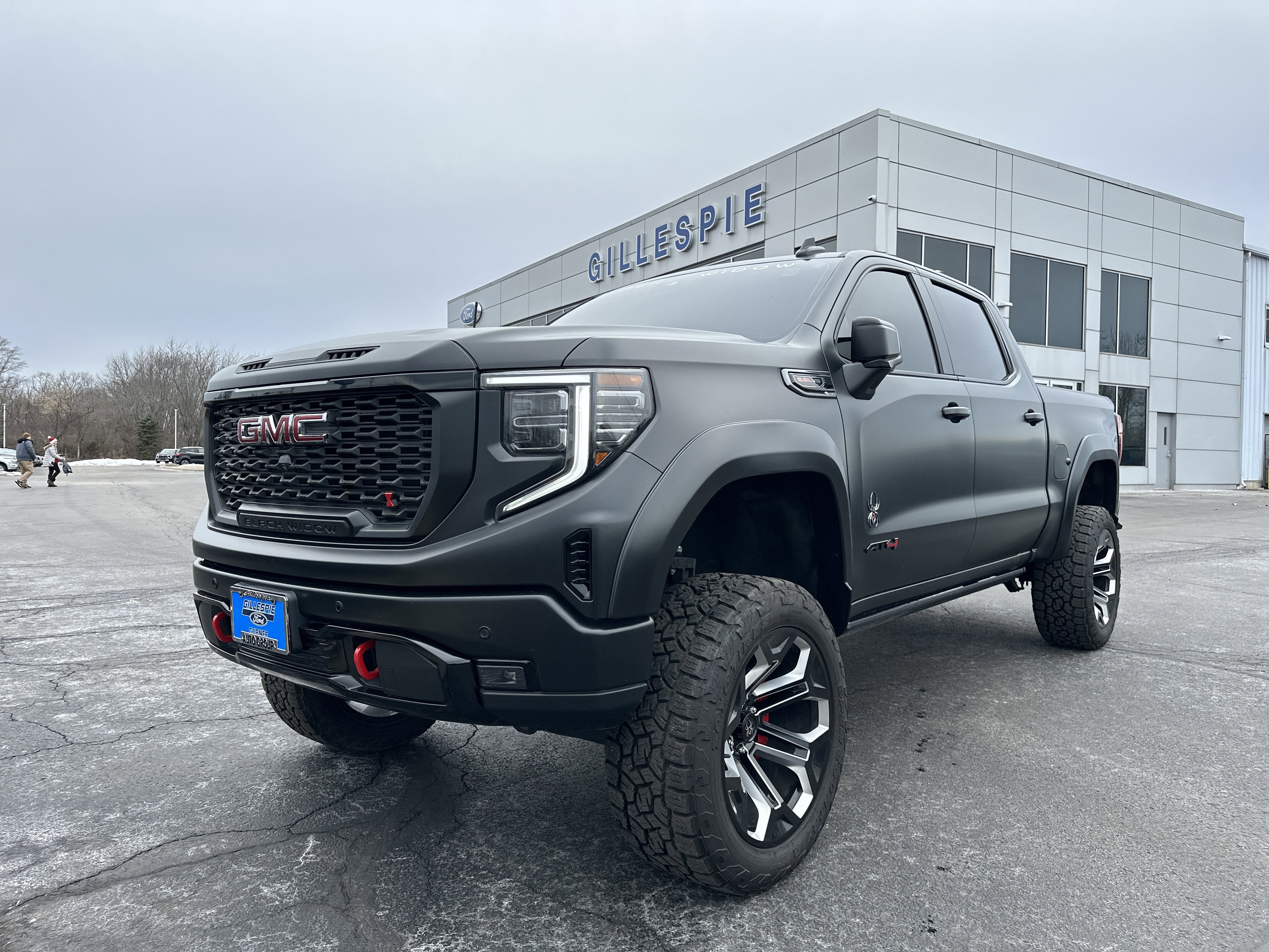 Used 2023 GMC Sierra 1500 AT4 w/ AT4 Premium Package image 7