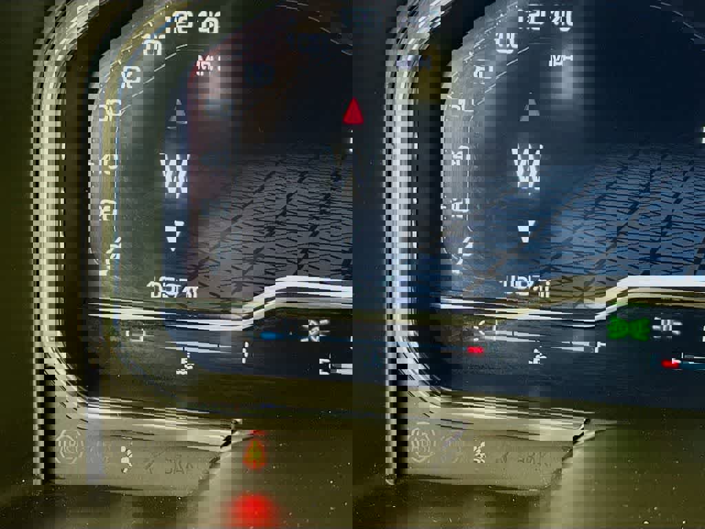 Used 2025 GMC Sierra 1500 AT4 w/ Technology Package image 23