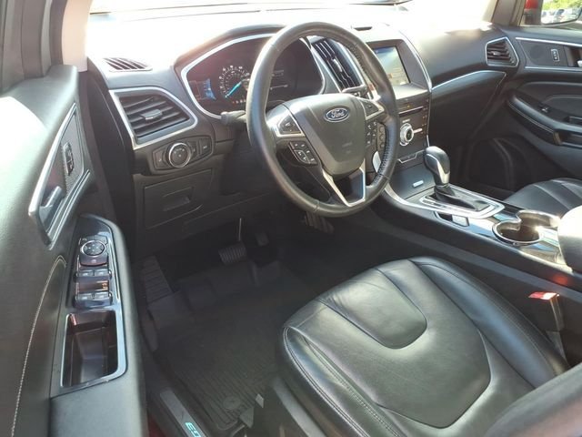 Certified 2017 Ford Edge Titanium w/ Technology Package FWD image 20