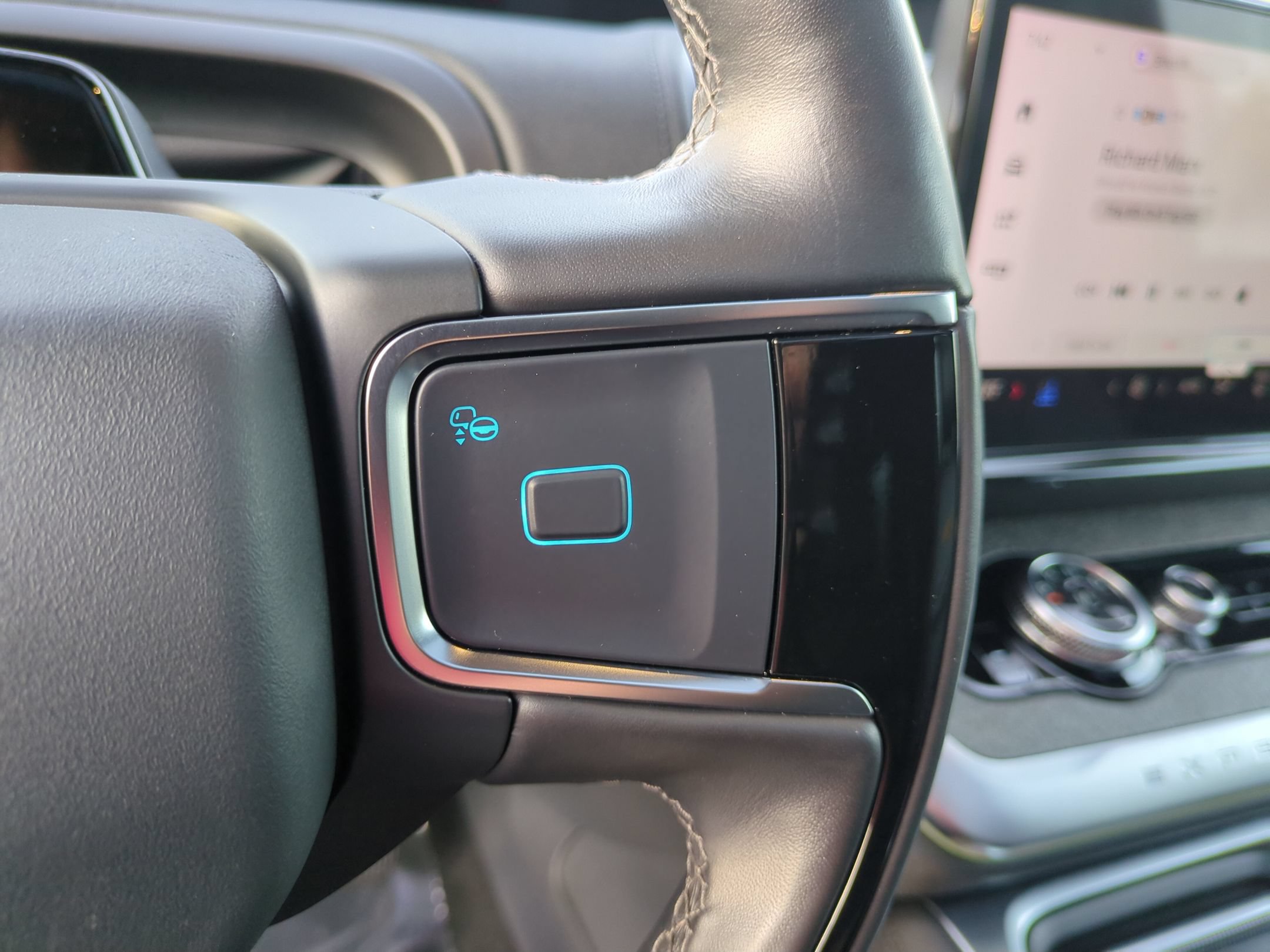 Certified 2025 Ford Expedition Tremor AWD/4WD image 20