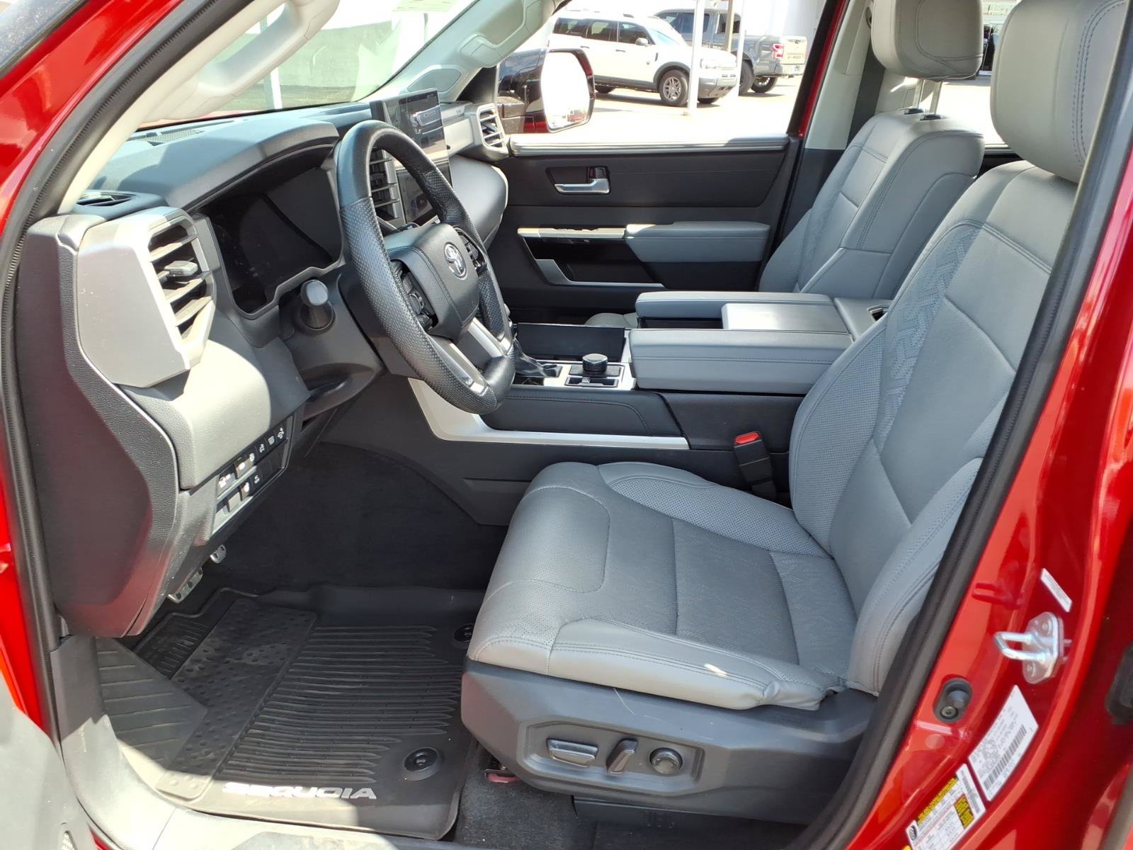 Used 2024 Toyota Sequoia Limited w/ TRD Off-Road Package AWD/4WD image 21