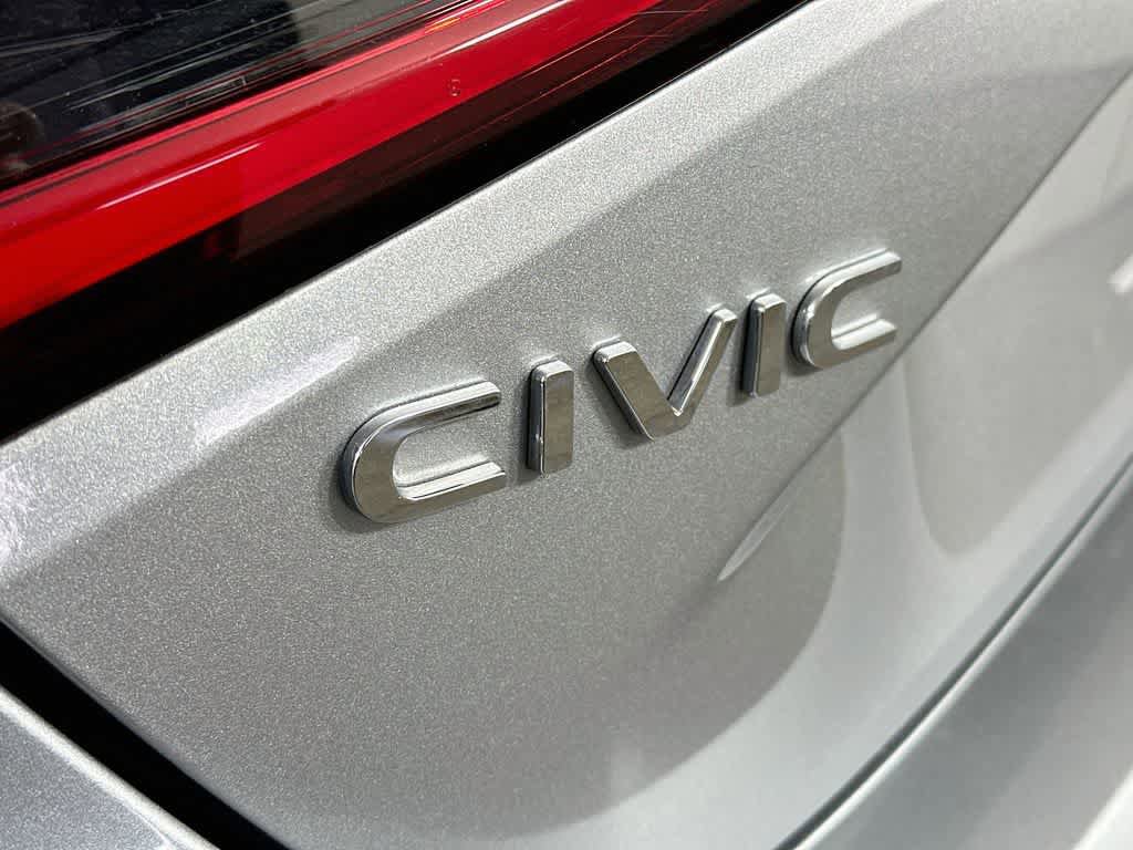 Used 2023 Honda Civic Sport image 7