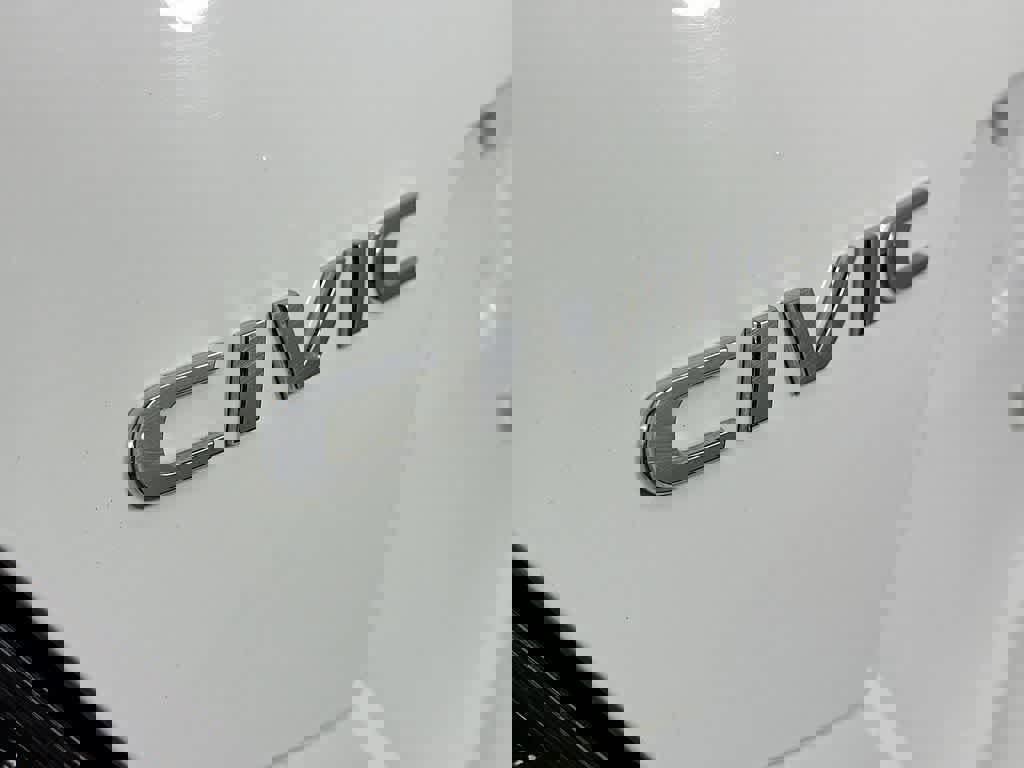 Used 2018 Honda Civic LX image 10