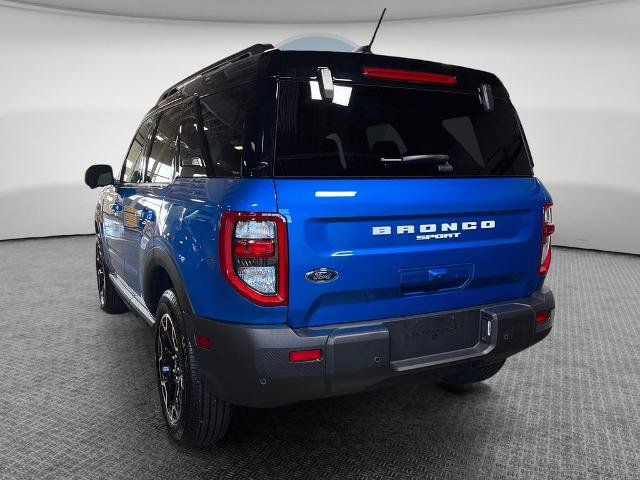 Certified 2025 Ford Bronco Sport Outer Banks w/ Outer Banks Tech Package+ AWD/4WD image 6