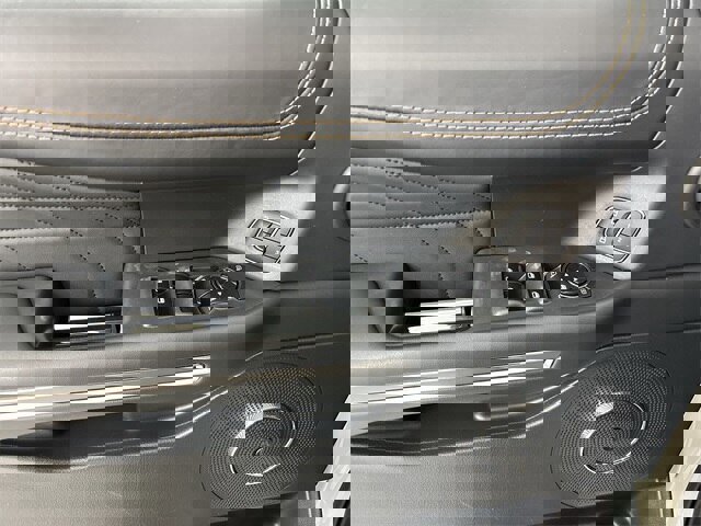 Certified 2022 Ford Expedition Max Platinum image 5