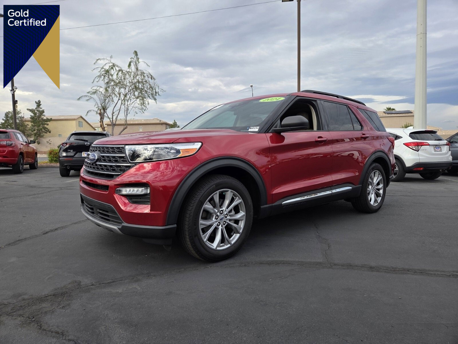 Certified 2024 Ford Explorer XLT w/ Equipment Group 202A