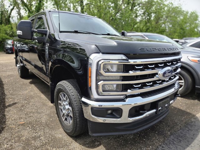 Certified 2023 Ford F350 Lariat w/ Lariat Ultimate Package AWD/4WD image 1