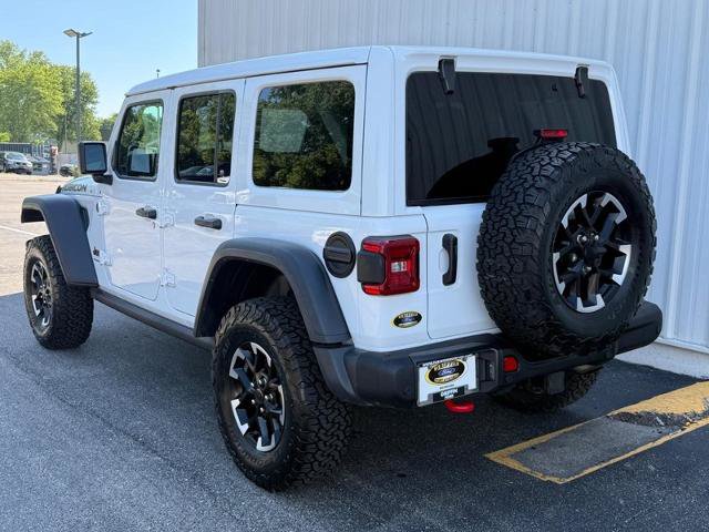 Used 2024 Jeep Wrangler Unlimited Rubicon w/ Capability Package AWD/4WD image 3