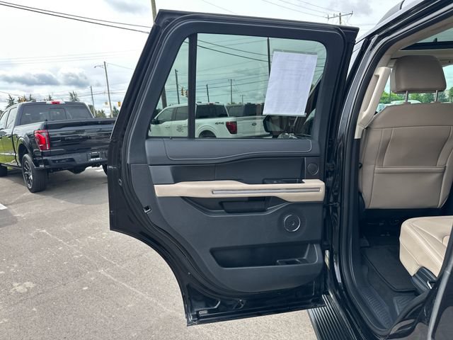Certified 2024 Ford Expedition Limited AWD/4WD image 21