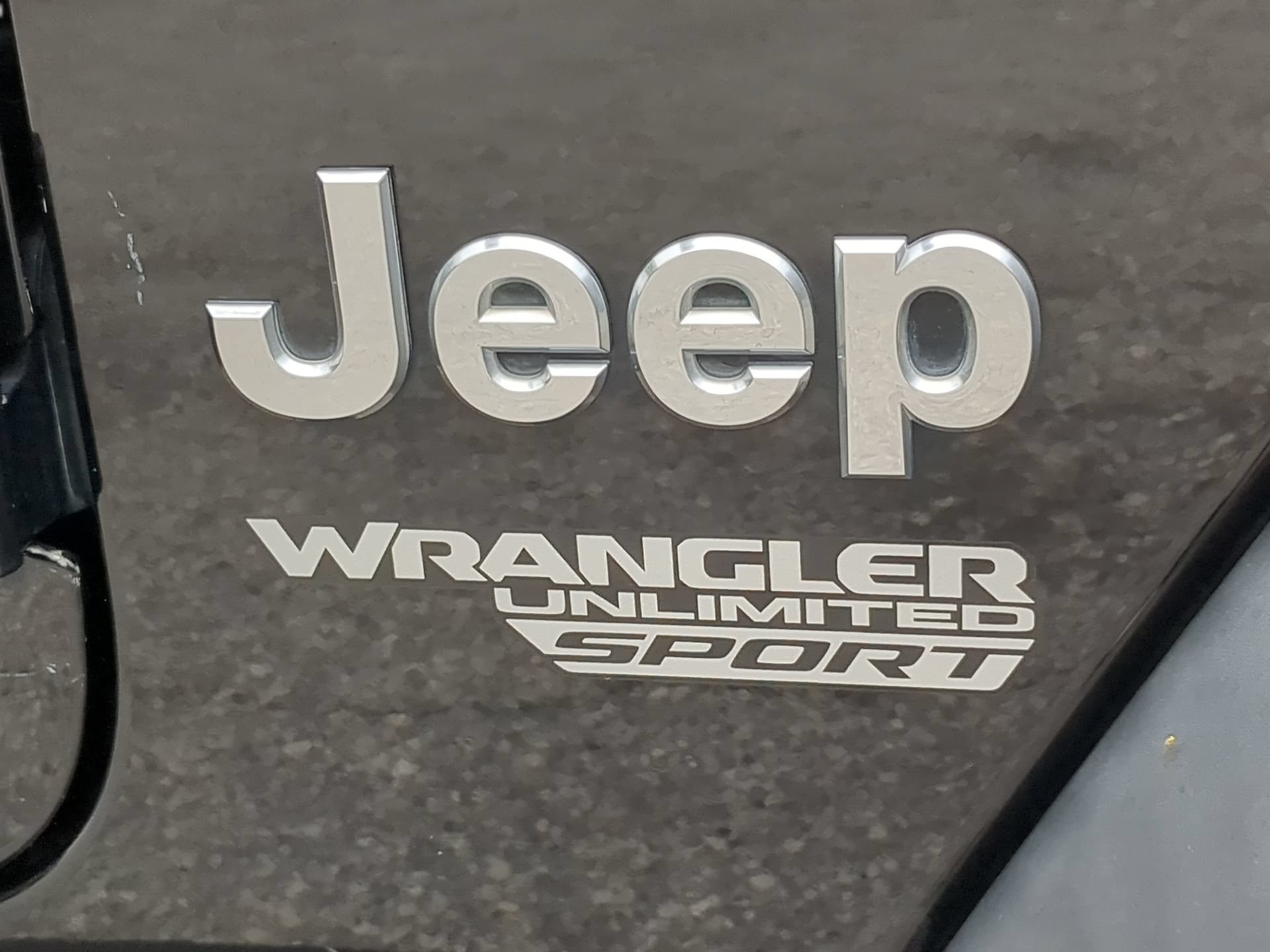 Used 2018 Jeep Wrangler Unlimited Sport S AWD/4WD image 46