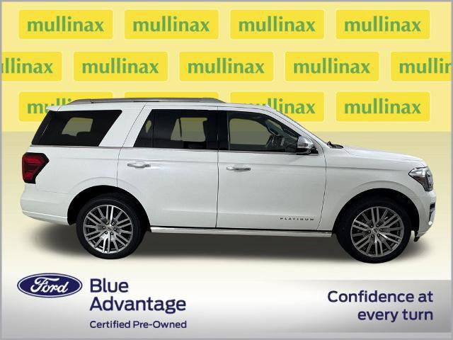 Certified 2022 Ford Expedition Platinum AWD/4WD image 2