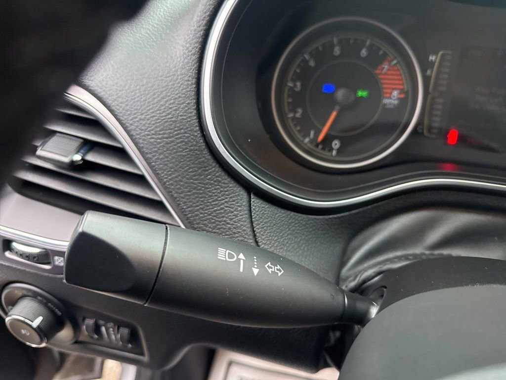 Used 2021 Jeep Cherokee Latitude Lux image 22