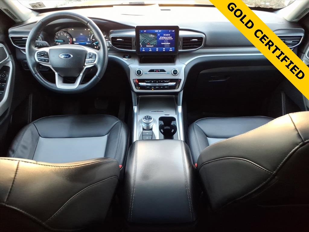 Certified 2022 Ford Explorer XLT w/ Equipment Group 202A image 10