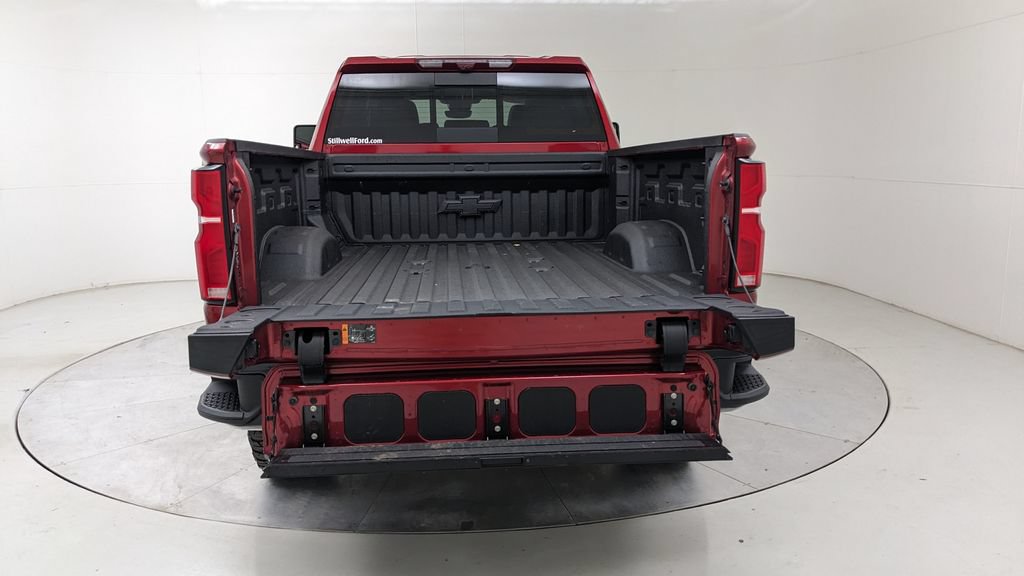 Used 2025 Chevrolet Silverado 2500 LTZ w/ Trail Boss Package AWD/4WD image 8