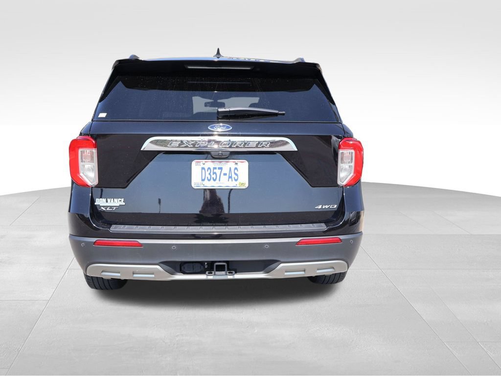 Certified 2021 Ford Explorer XLT w/ Equipment Group 202A AWD/4WD image 20