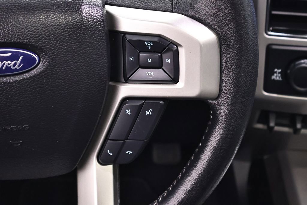 Certified 2020 Ford F250 Lariat AWD/4WD image 24