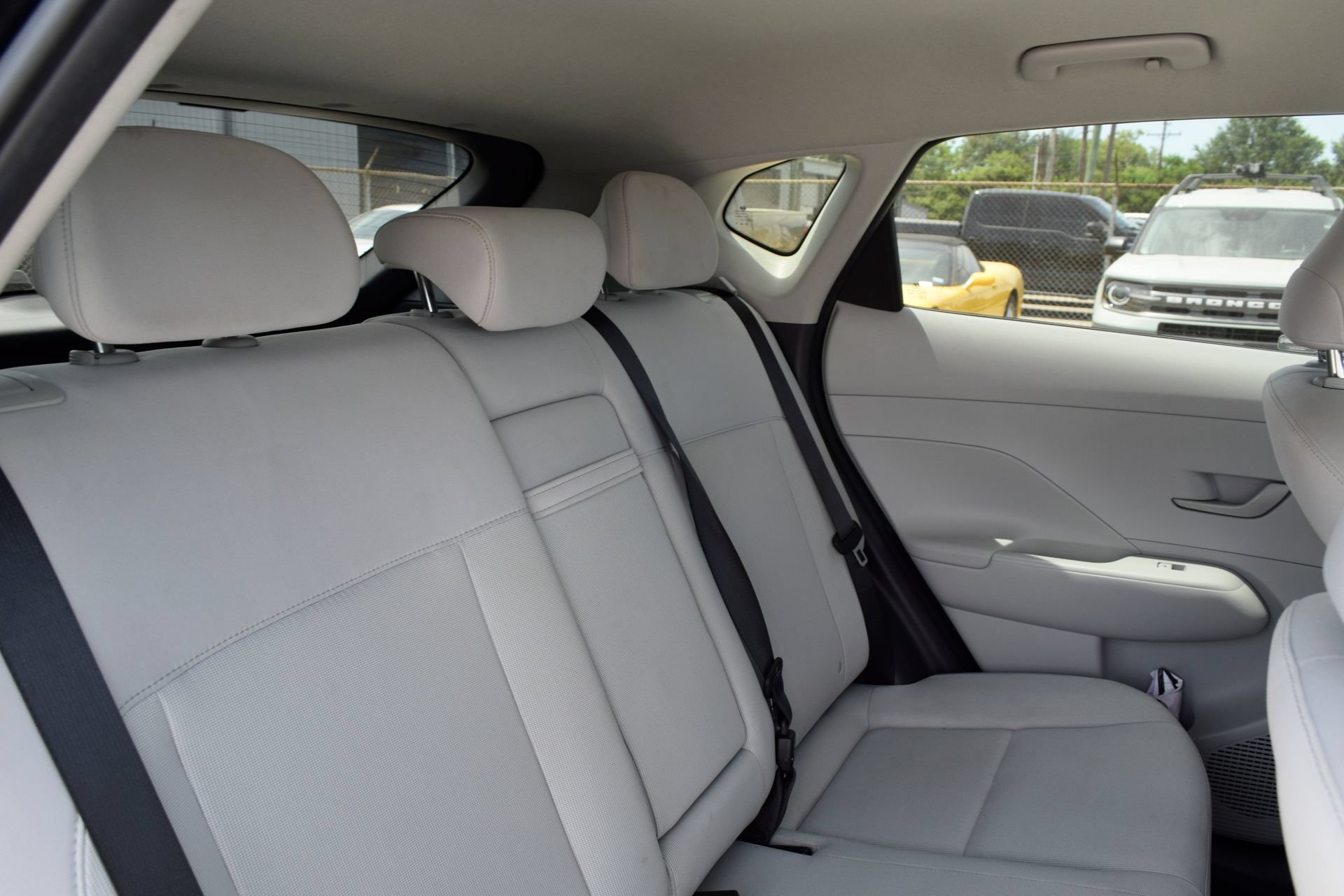 Used 2025 Hyundai Kona SEL FWD image 21