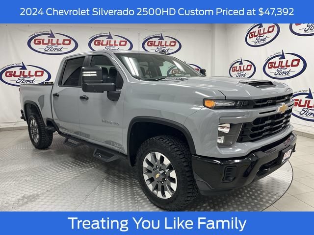Used 2024 Chevrolet Silverado 2500 Custom w/ Custom Convenience Package