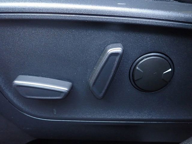 Certified 2024 Ford Escape Platinum w/ Premium Technology Package image 23