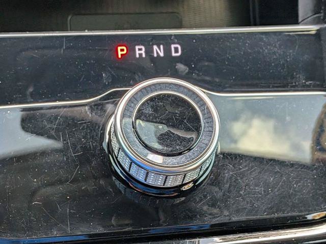 Used 2023 Jeep Grand Cherokee Altitude AWD/4WD image 23