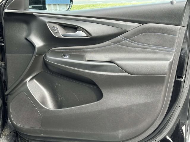 Used 2024 Buick Envista Sport Touring w/ Convenience I Package image 8