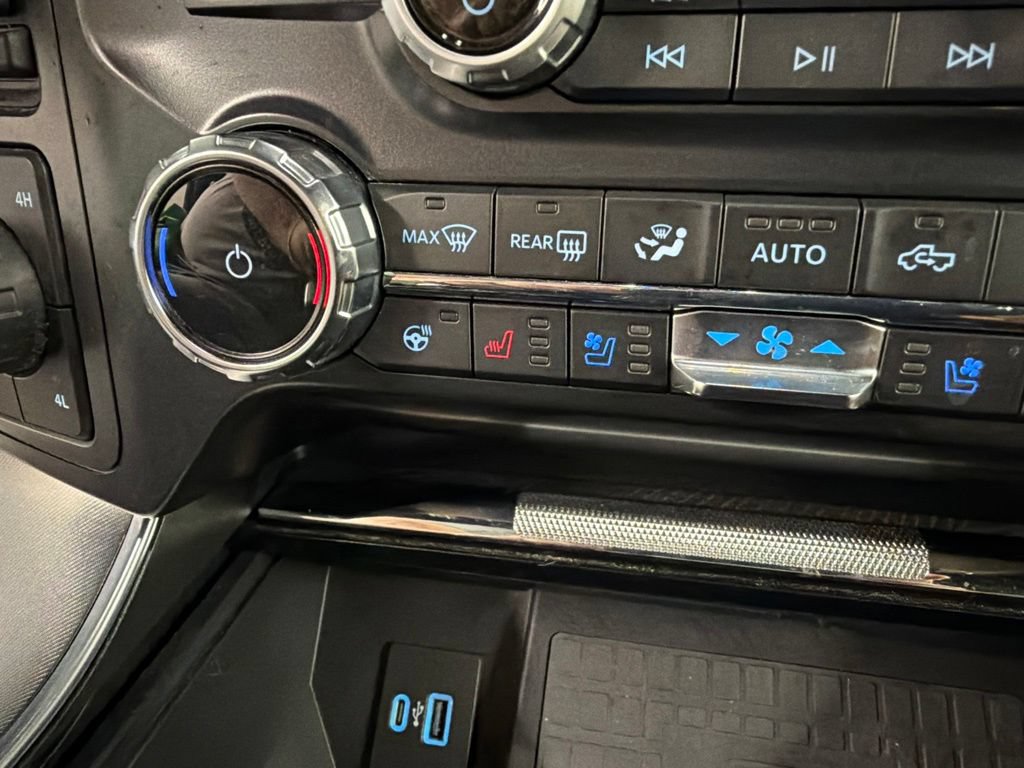 Certified 2022 Ford F150 Platinum w/ Equipment Group 701A High AWD/4WD image 14