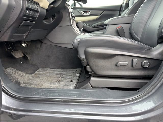 Used 2022 Subaru Ascent Limited image 15