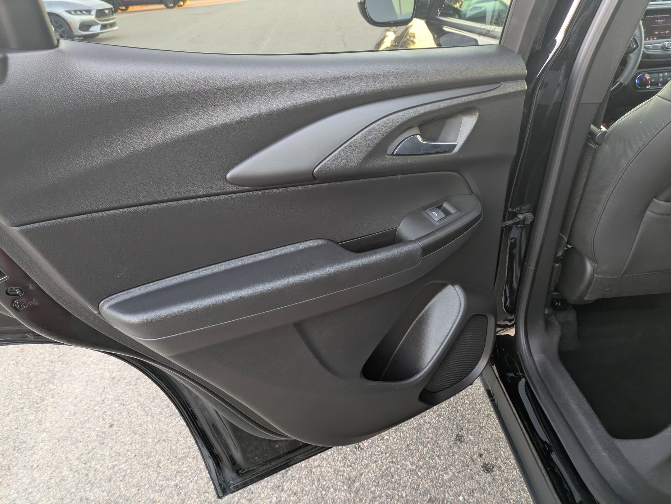 Used 2022 Chevrolet TrailBlazer RS image 24