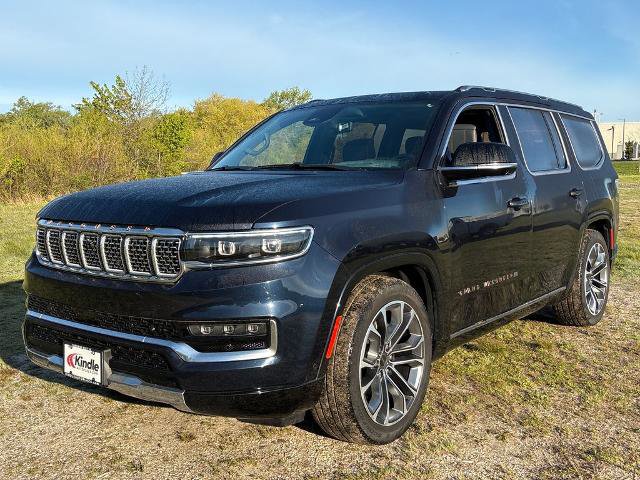 Used 2024 Jeep Grand Wagoneer Series III AWD/4WD image 10