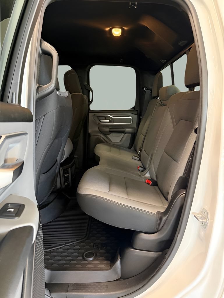 Used 2021 RAM 1500 Big Horn AWD/4WD image 9